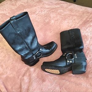 Heavy leather motorcycle boots 1.5 “ heels